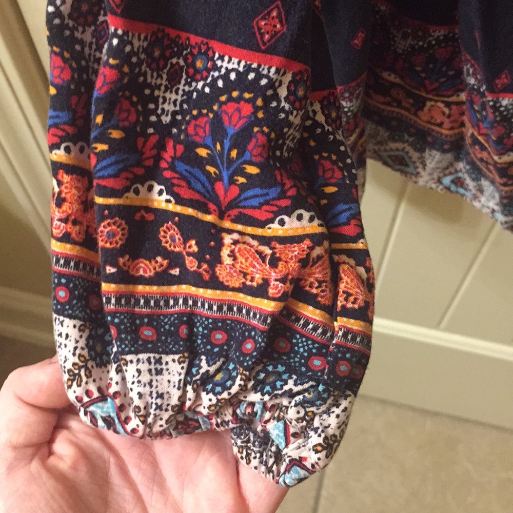 Top - Picture 7 of 8